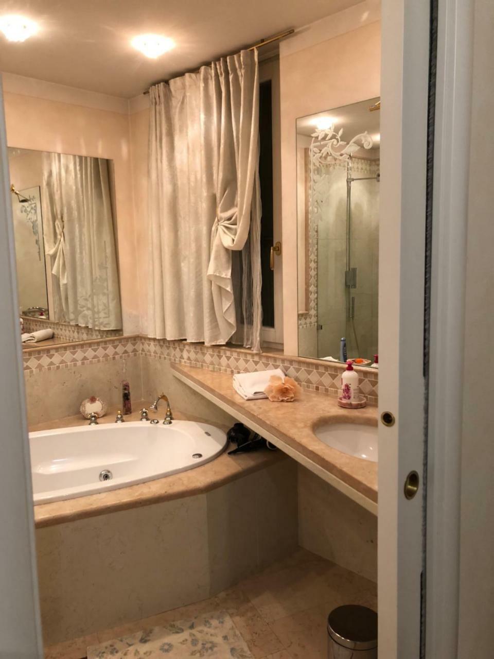 B&B La Casa Di Susy-ヴェローナ エクステリア 写真